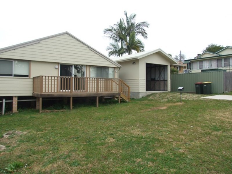 8 Young Street, Bowraville, NSW 2449