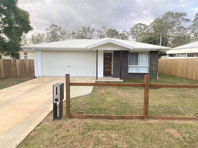 26 Knight Street, Kingaroy, QLD 4610