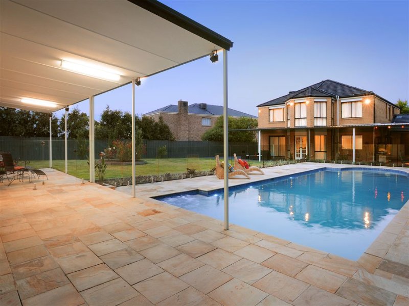 25 Heritage Way, Lysterfield, Vic 3156 Property Details