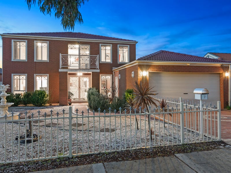 7 Edinburgh Drive, Skye, Vic 3977