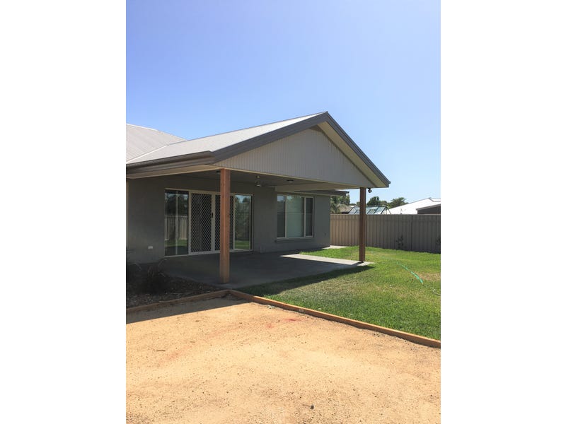 2/9 Jean Claude Avenue, Nagambie, VIC 3608