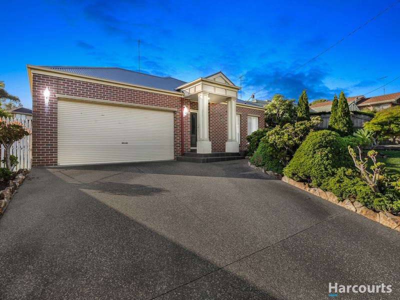95 Eagle Drive, Pakenham, Vic 3810 Property Details