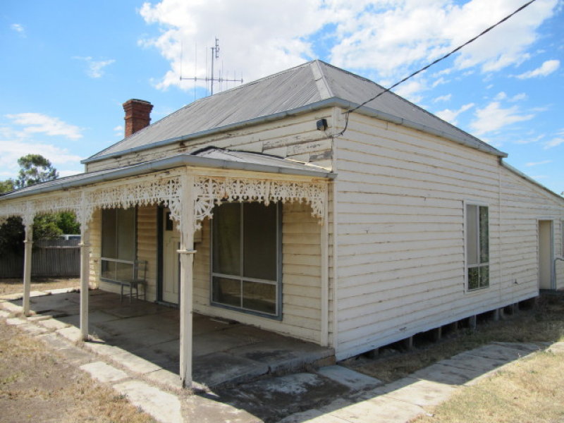 22 Bowen Street, St Arnaud, VIC 3478
