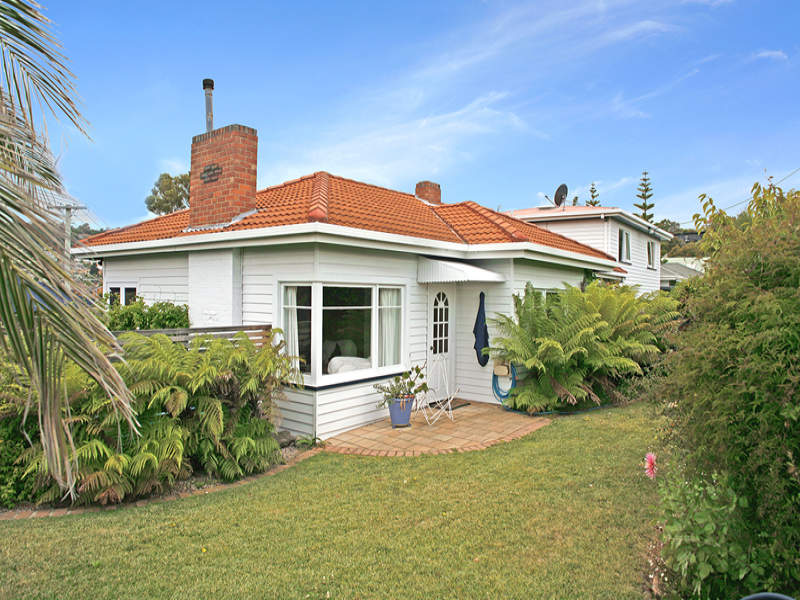 2 Shore Street, Rose Bay, TAS 7015