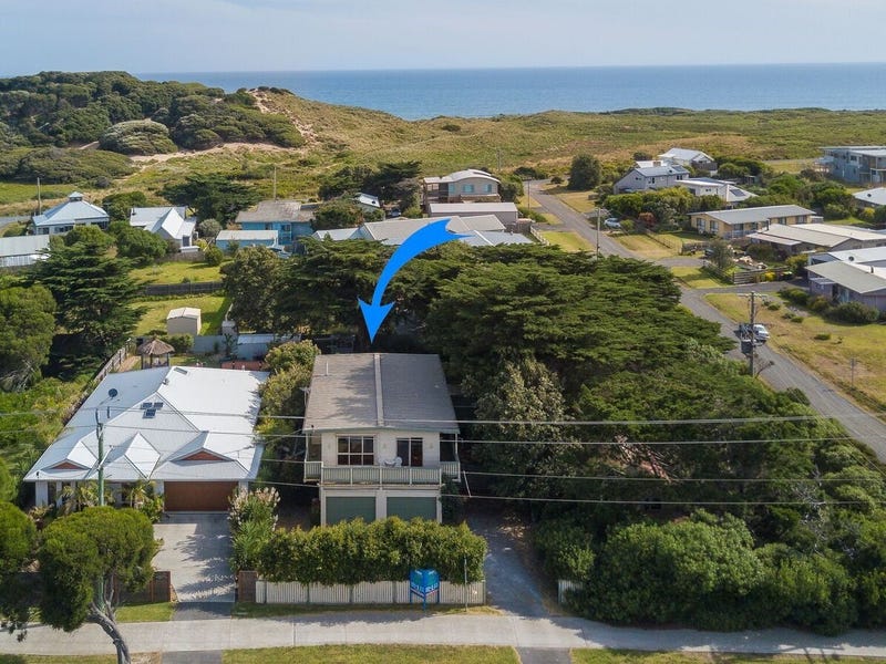 169 Phillip Island Road, Surf Beach, VIC 3922