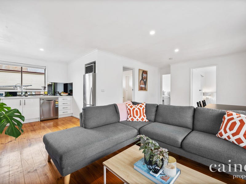 4/112 Grant Street, Sebastopol, Vic 3356 Property Details