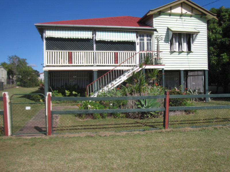 4 Alfred Street, Biggenden, QLD 4621