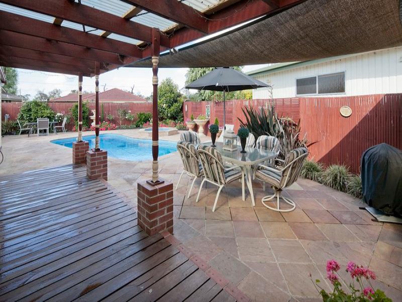 26 Houlder Avenue, Junction Village, VIC 3977