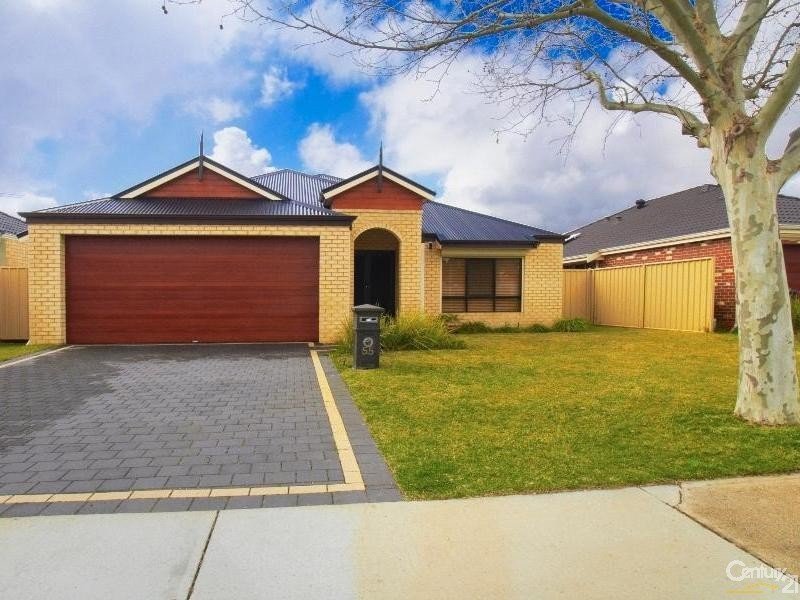 55 Towncentre Drive, Thornlie, WA 6108 Property Details