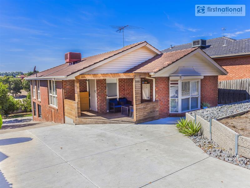 20 Magnolia Boulevard, Meadow Heights, VIC 3048
