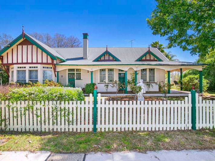 42 Brae Street, Inverell, NSW 2360 Property Details