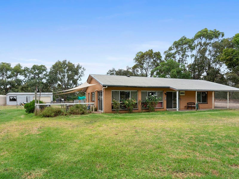 320 Goomalibee Rd, Benalla, Vic 3672 - Property Details