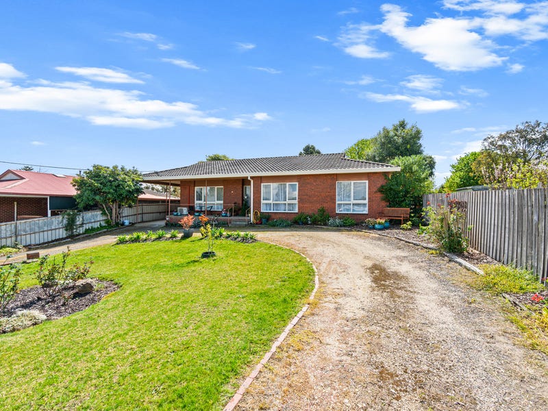 27 River Street, Heyfield, VIC 3858