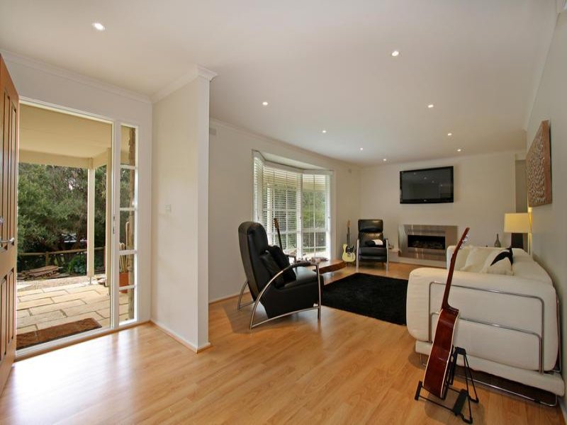 3 Ivanhoe Street, Sorrento, Vic 3943 Property Details