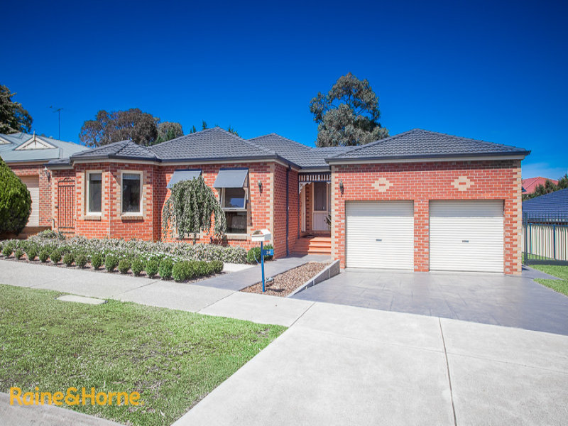 36 De Lisle Avenue, Sunbury, Vic 3429 Property Details