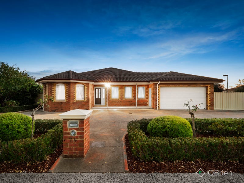 74 Grange Drive, Lysterfield, Vic 3156 Property Details
