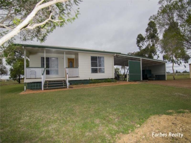 20 Sandalwood Avenue East, Dalby, Qld 4405 Property Details