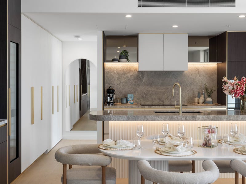 Real Estate & Property for Sale in Burleigh Heads, QLD 4220 (+1