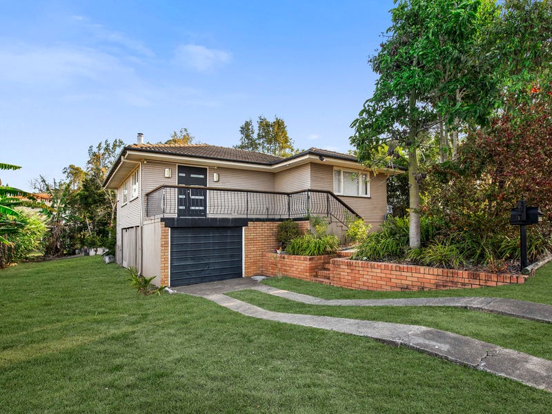 16 Coleridge Street, Stafford Heights, QLD 4053