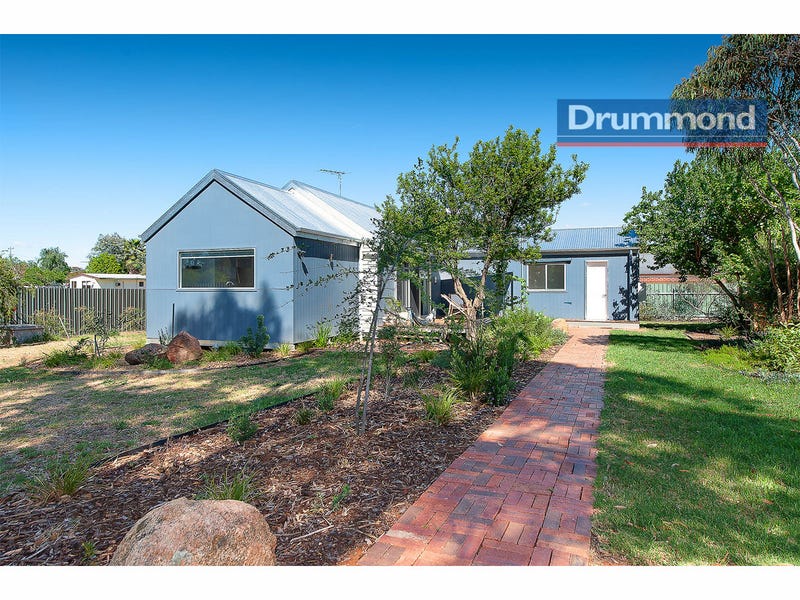 131 Hammer Street, Howlong, NSW 2643 Property Details