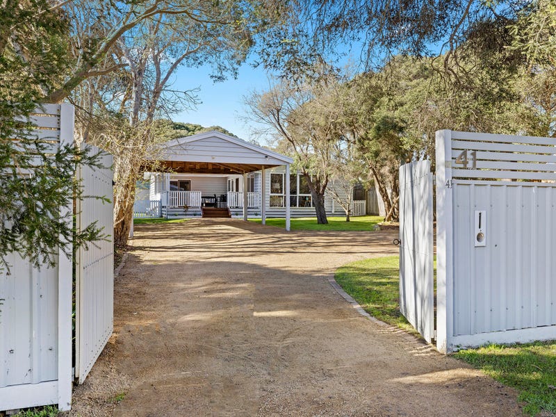 41 Pasadena Street, Rye, VIC 3941