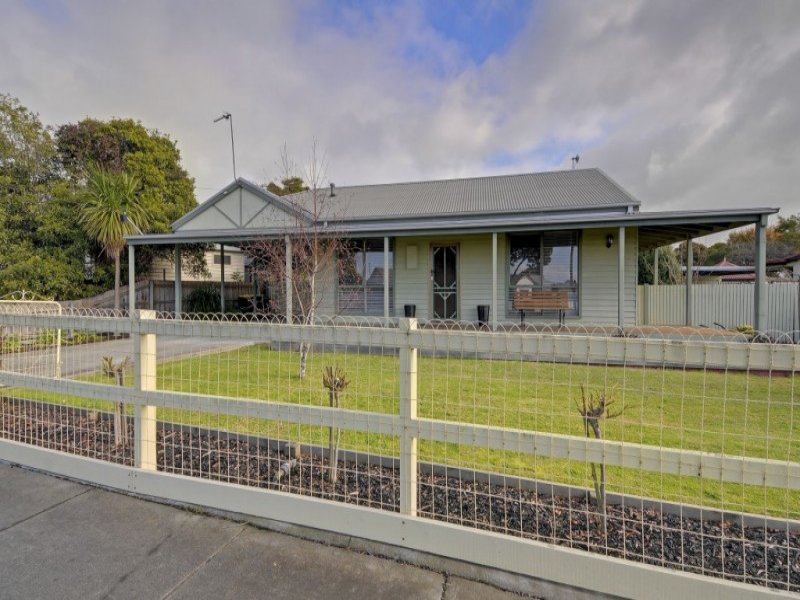 23 Doyne Crescent, Traralgon, Vic 3844 Property Details