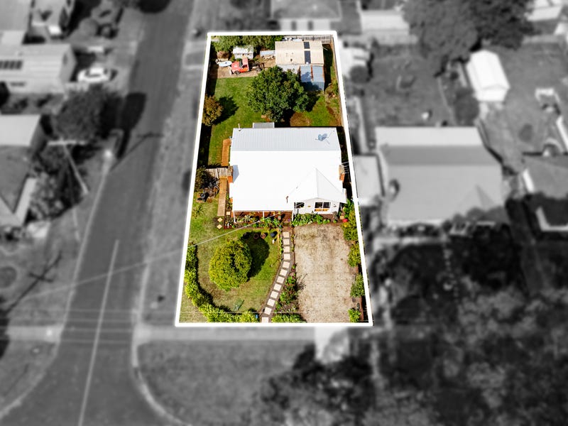 42 Albert Road, Drouin, Vic 3818 Property Details