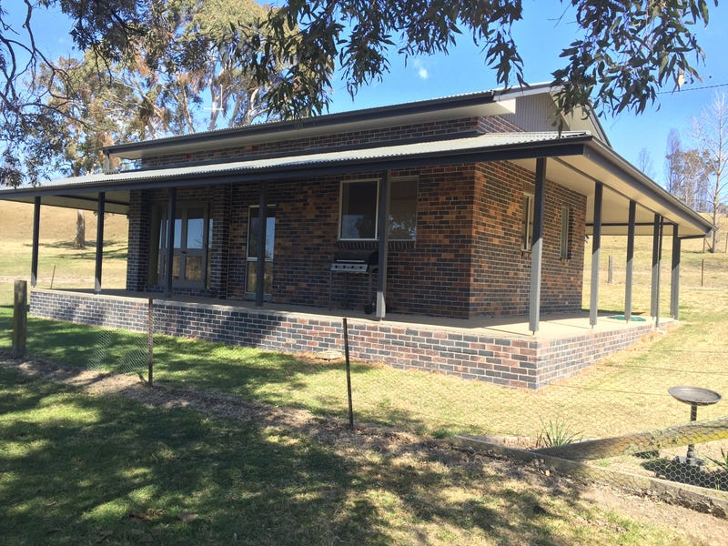 185 Bundarra Road, Armidale, NSW 2350