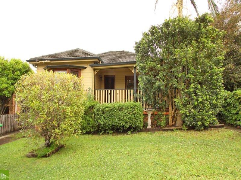 74 St John Ave, Mangerton, NSW 2500 Property Details