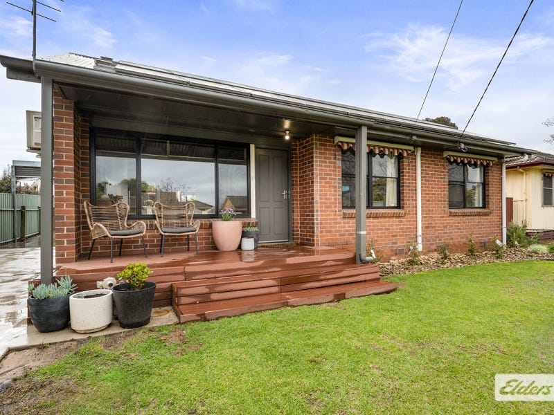 11 Strathmore Street, Wodonga, Vic 3690 Property Details