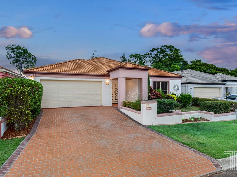 5 Sorrento Close, Carindale, Qld 4152 Property Details