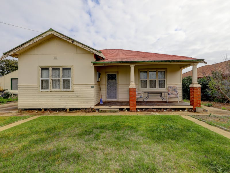 93 Denison Street, Finley, NSW 2713 House for Sale