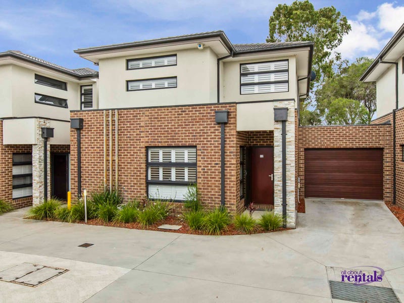 12/122 Kennington Park Drive, Endeavour Hills, Vic 3802
