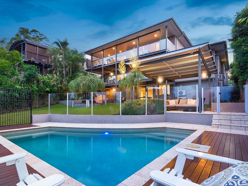 7 Couldrey Street, Bardon, QLD 4065