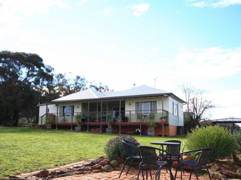 612 Old Mill Road, Eumungerie, NSW 2822 Property Details
