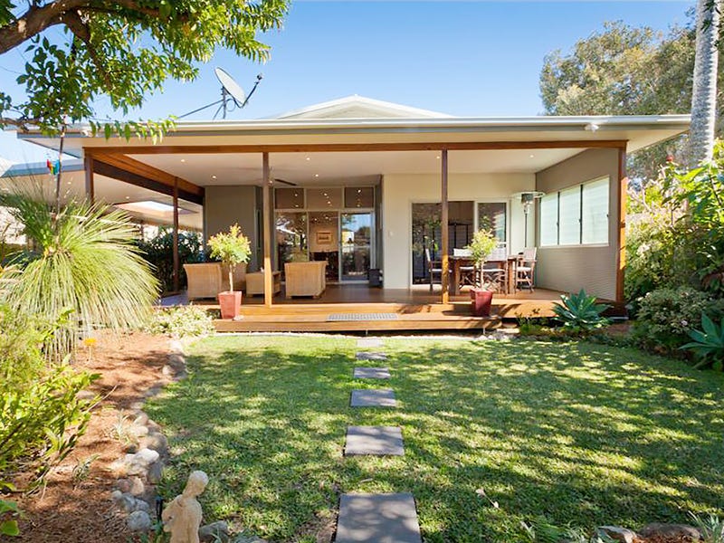 118-boronia-street-sawtell-nsw-2452-realestate-au