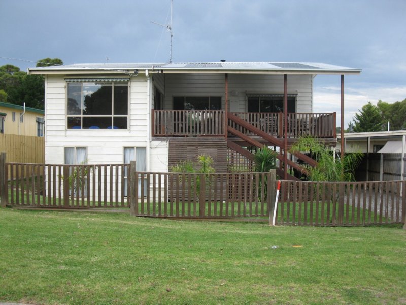 32 NicholsonSarsfield Rd, Nicholson, Vic 3882 Property Details