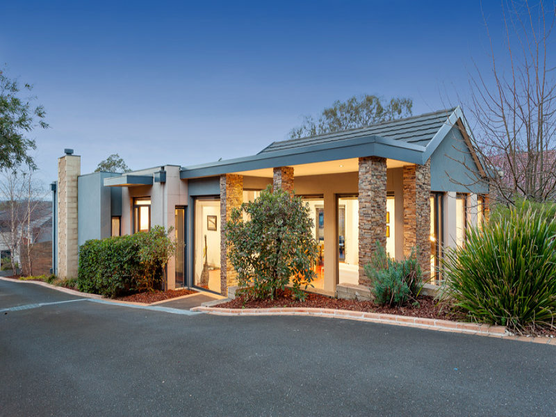 1/116 Brown Street, Heidelberg, Vic 3084 Property Details