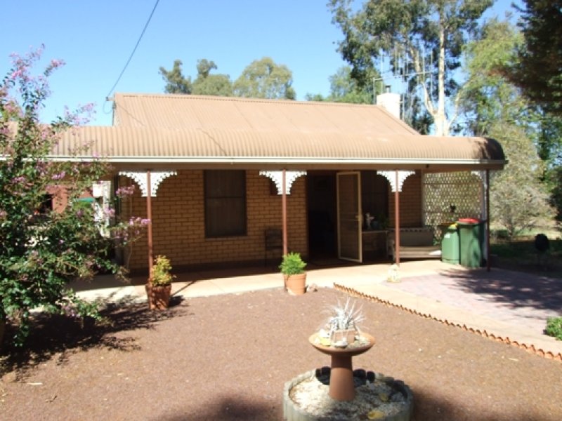 103 Waller Street, Benalla, Vic 3672 Property Details