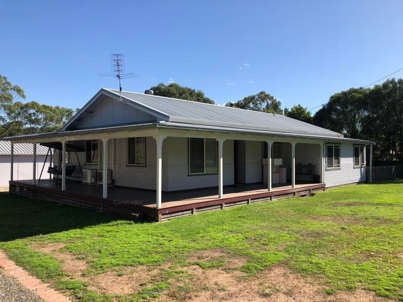 301 McMullins Road, Branxton, NSW 2335 Property Details