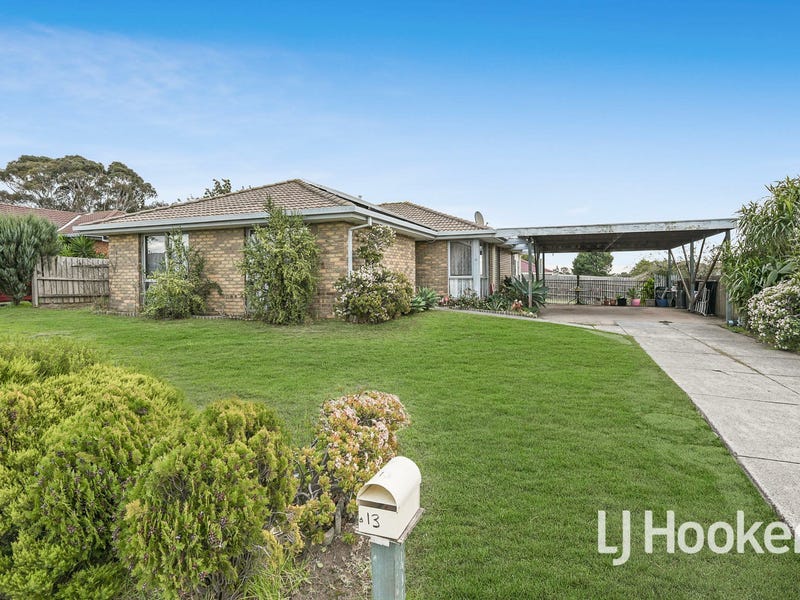 13 Ashford Close, Hampton Park, VIC 3976