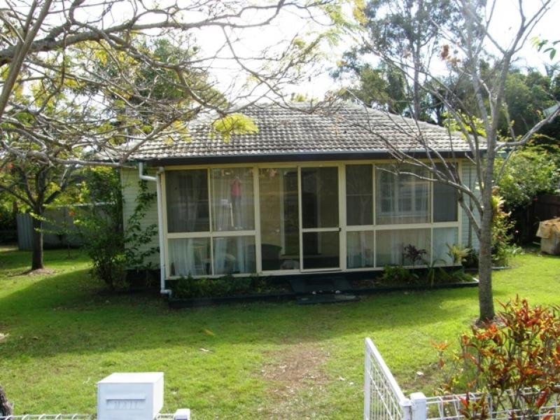 243 Elizabeth Avenue, Clontarf, Qld 4019 Property Details