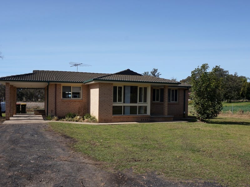 105 Badgerys Creek Road, Bringelly, NSW 2556