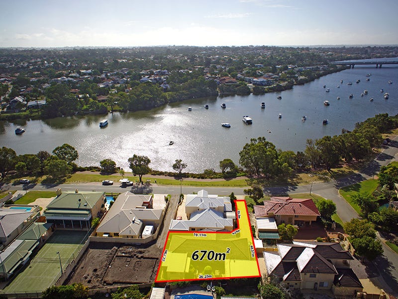 13 Riverton Drive W, Rossmoyne, WA 6148