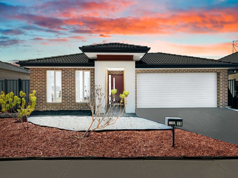 30 Brookwood Street, Tarneit, Vic 3029 Property Details