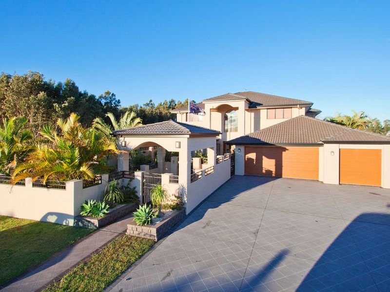 111 Overall Drive, Pottsville, NSW 2489 Property Details