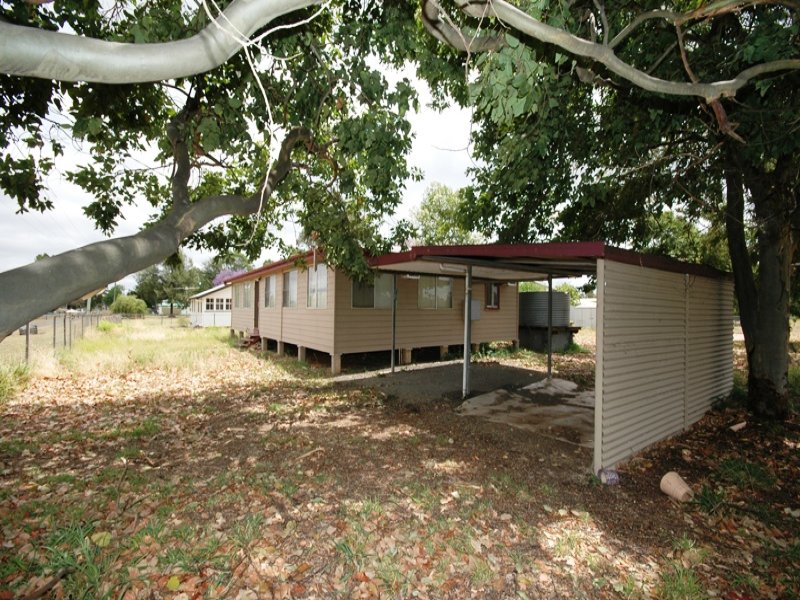 9 Dunning Street, Alpha, QLD 4724