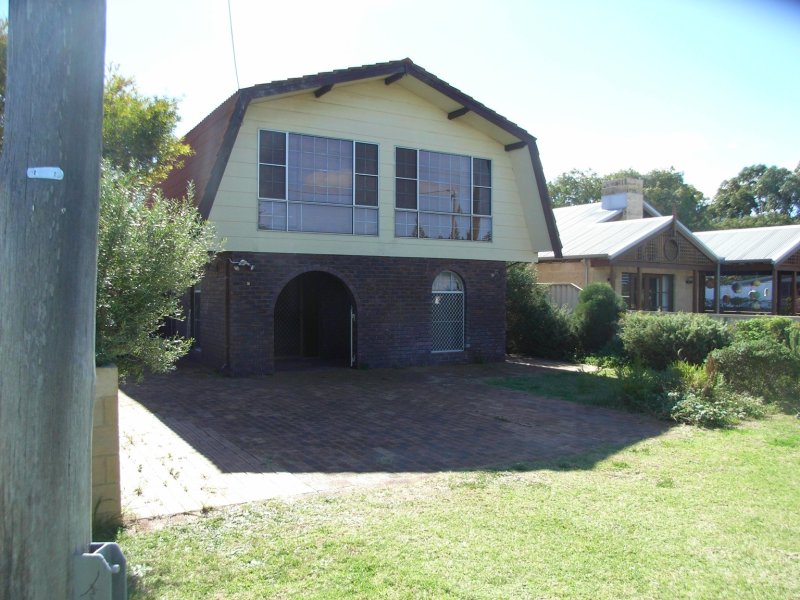 40 Penguin Road, Shoalwater, WA 6169