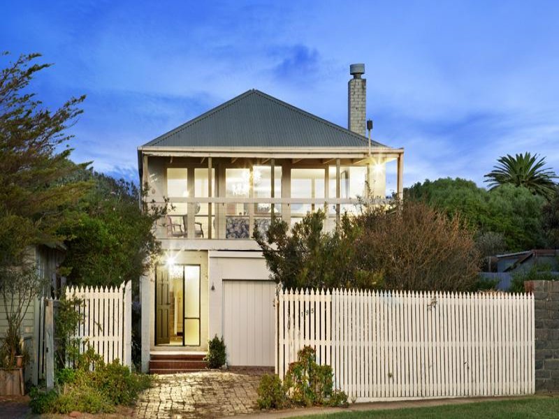 195 Beach Road, Black Rock, VIC 3193 195 Beach Road, Black Rock, VIC 3193