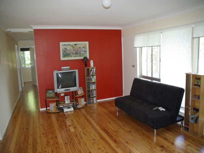 94 Barton St, Scone, NSW 2337 Property Details